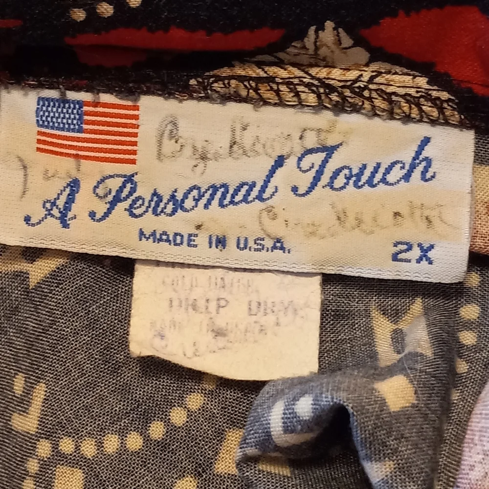 Plus Size Blouse - Picture 7 of 7